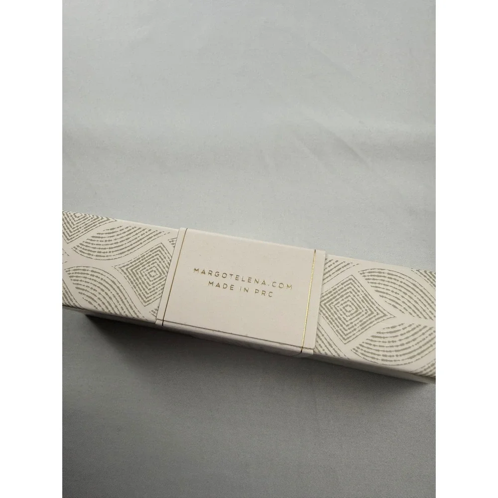 Margot Elena new box